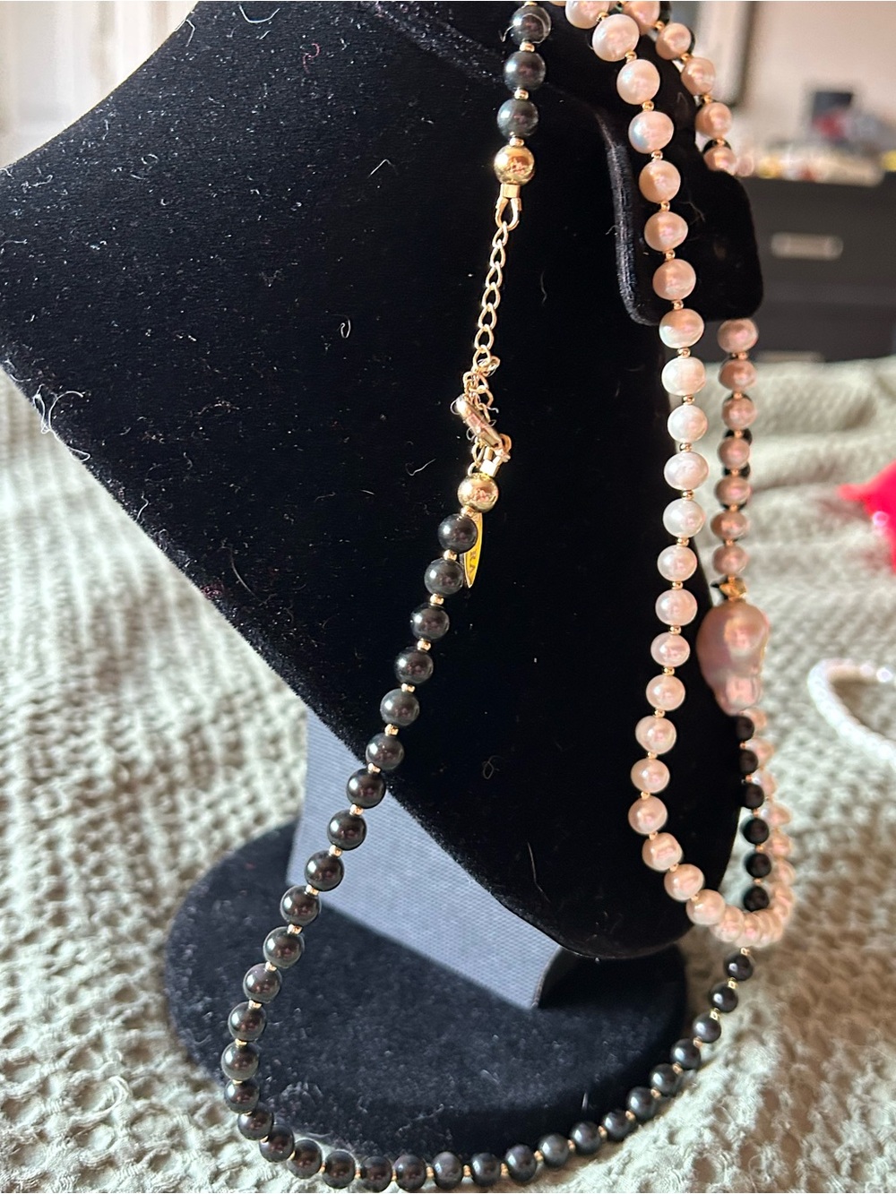2 Layered Cultured Pearl/Baroque pearl/Black Bead Heart-Lock Necklaces by Farra - Picture 7 of 10
